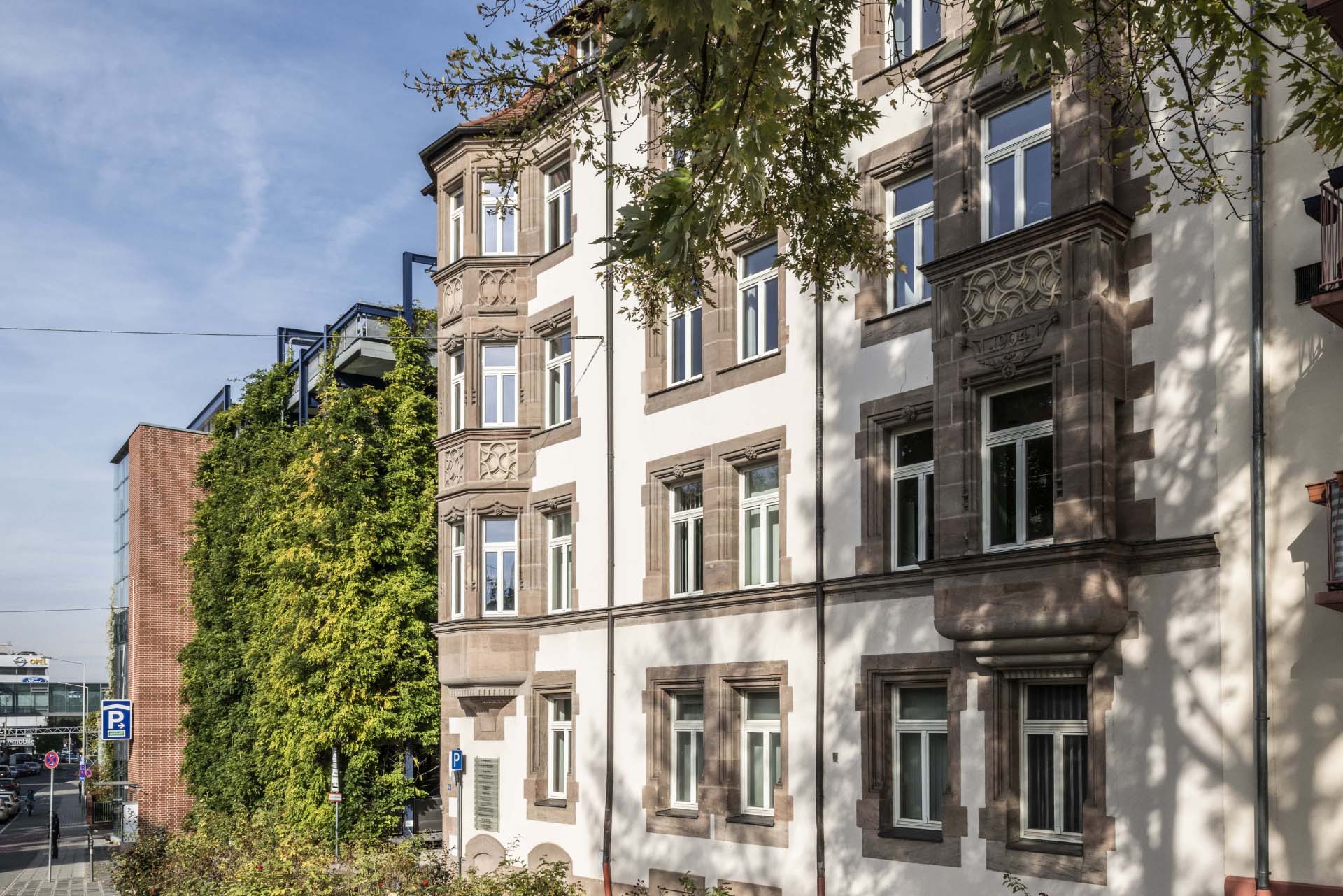 Sitz der Dr. Fritz Erler Stiftung in einem Jugendstilgebäude am Kontumazgarten 4 in Nürnberg unmittelbar neben der Erler-Klinik.